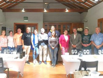 El Comité de Cata de la DO Gran Canaria participa en la cata de la Asociación de Vinos Tradicionales de Las Medianías