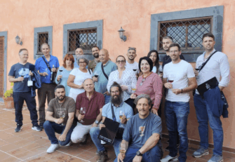 Vinos de Gran Canaria acerca la cultura del vino al público con una exitosa jornada de iniciación a la cata.